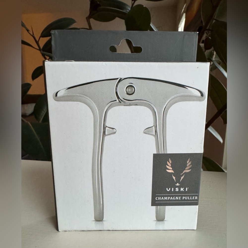 Viski Champagne Puller Silver Tone Metal NEW IN BOX Gift Wedding Birthday Mom